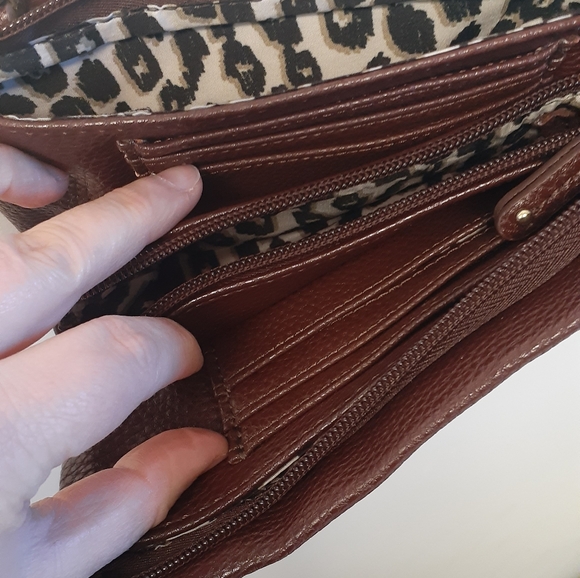 Dark brown Nine West crossbody purse/wallet - Picture 4 of 5